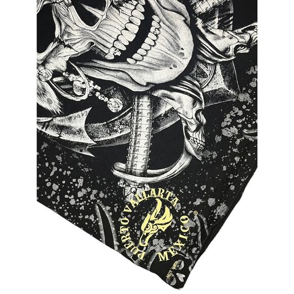 YAZBEK Puerto Vallarta Mexico B&W Pirate SKULLS AOP Art Graphic T-Shirt 2XL 2X - Picture 2 of 6